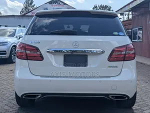 Mercedes-Benz B-Class B180 Petrol 2018 White