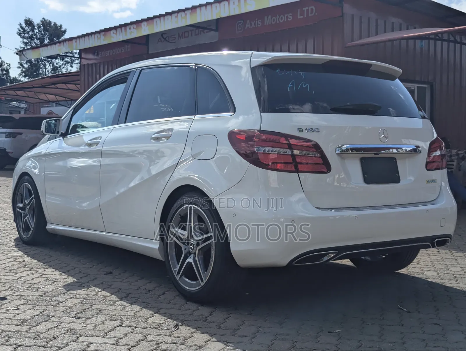 Mercedes-Benz B-Class B180 Petrol 2018 White