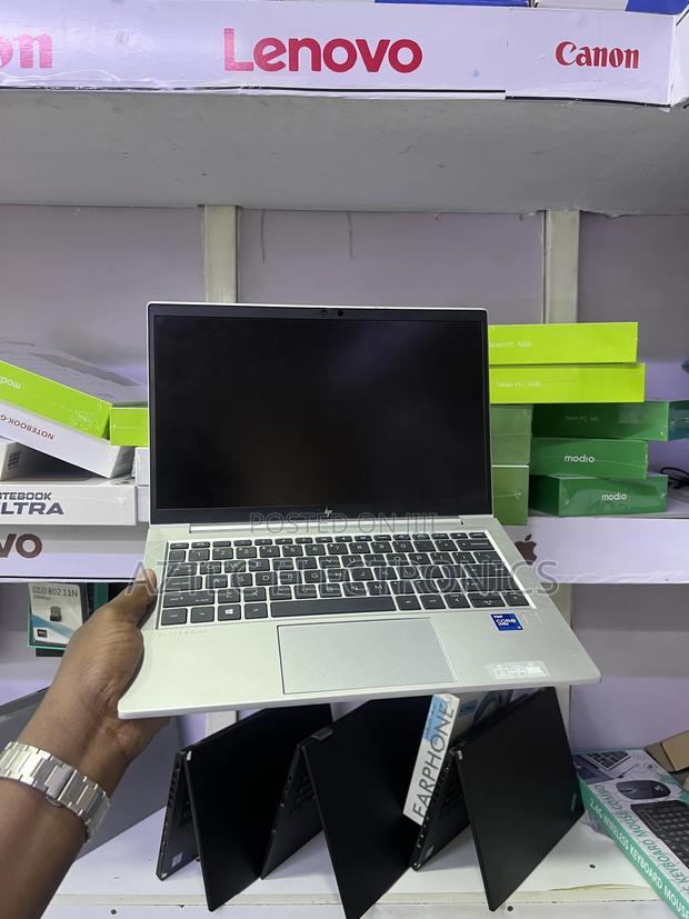 Laptop HP EliteBook 830 G7 16GB Intel Core I7 SSD 512GB - thumbnail 3