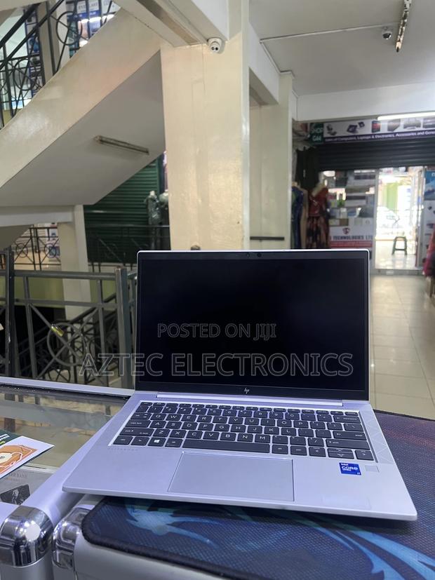 Laptop HP EliteBook 830 G7 16GB Intel Core I7 SSD 512GB - thumbnail 4