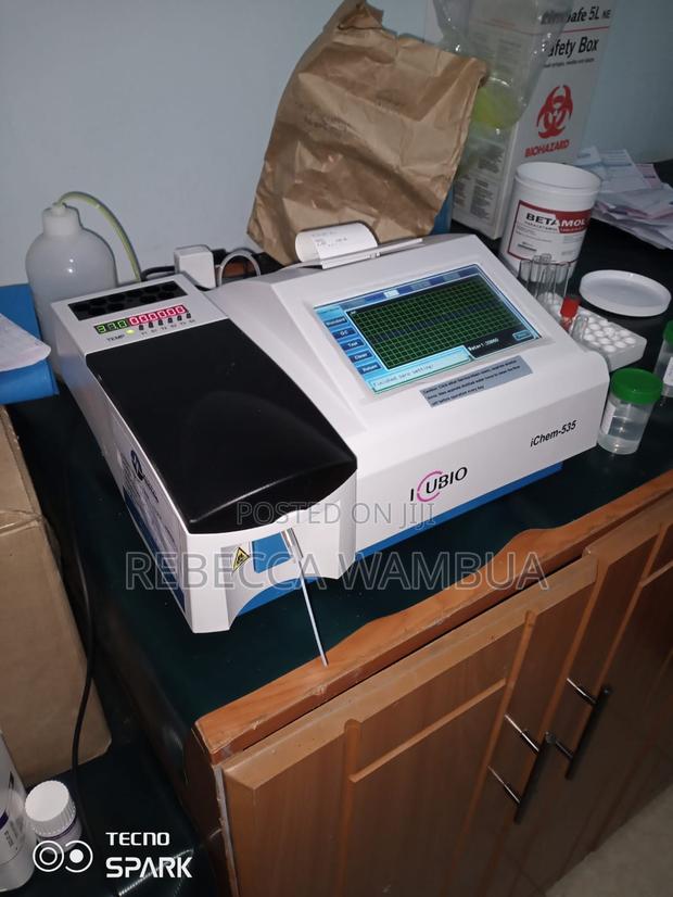 Icubio Biochemistry Machine - main view