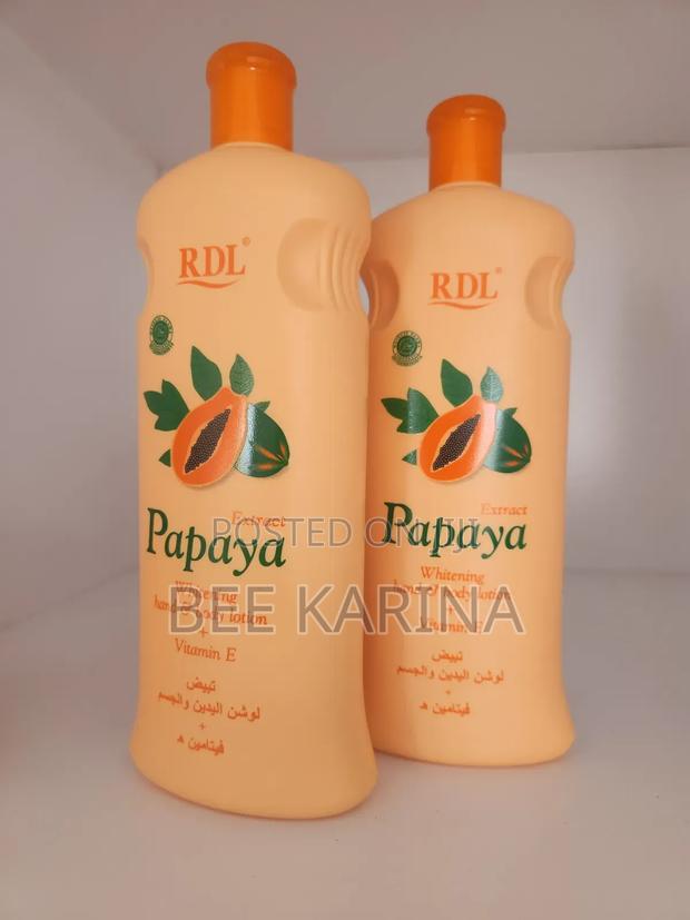 Papaya Whitening Hand and Body Lotion - thumbnail 2
