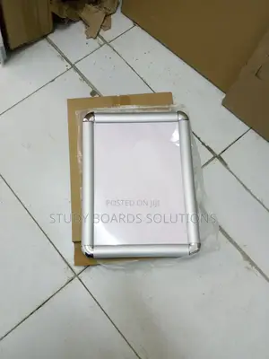 A4 Snapper Frame for Your Photo Display