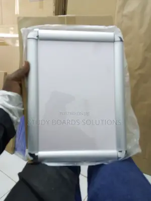 A4 Snapper Frame – Clean, Simple Photo Display