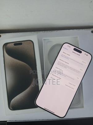 Apple iPhone 15 Pro Max 512 GB Gray - main view