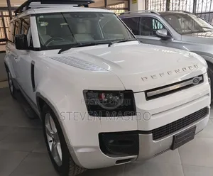 Land Rover Defender 2023 White