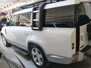 Land Rover Defender 2023 White