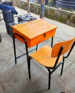 School Spacious Desk and Chair