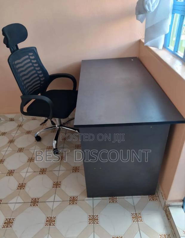 Study Table and Chairs - main view