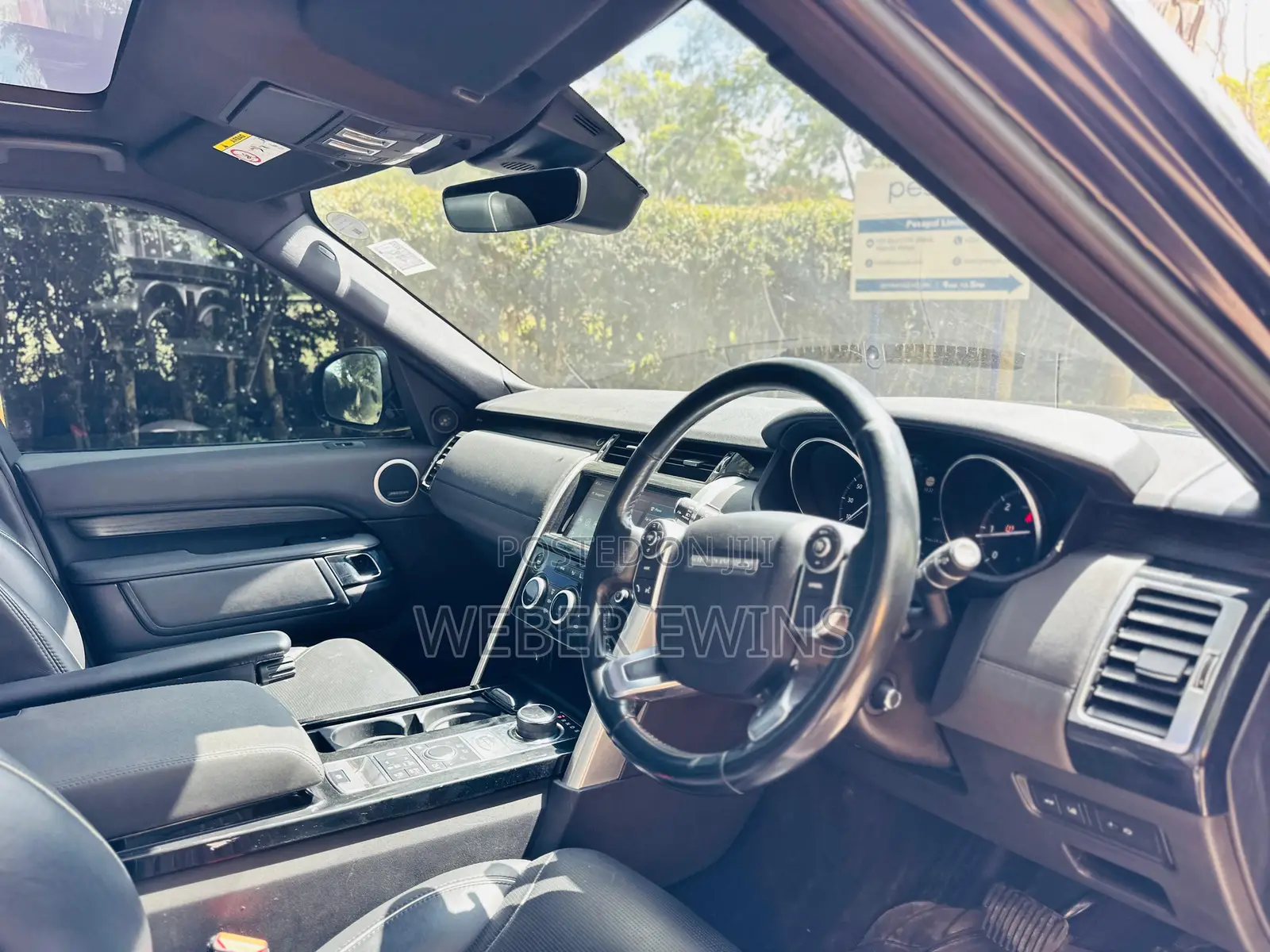 Land Rover Discovery 2017 Black