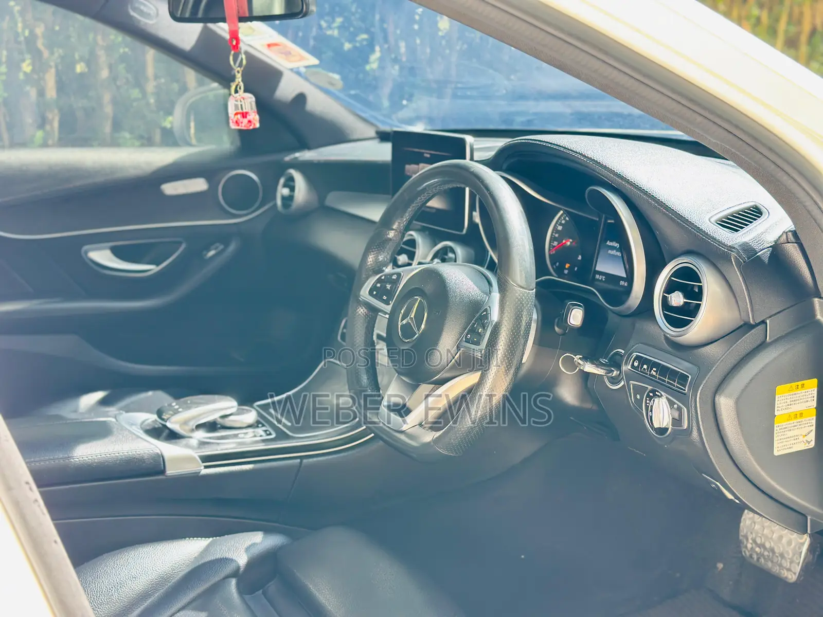 Mercedes-Benz C200 2016 White