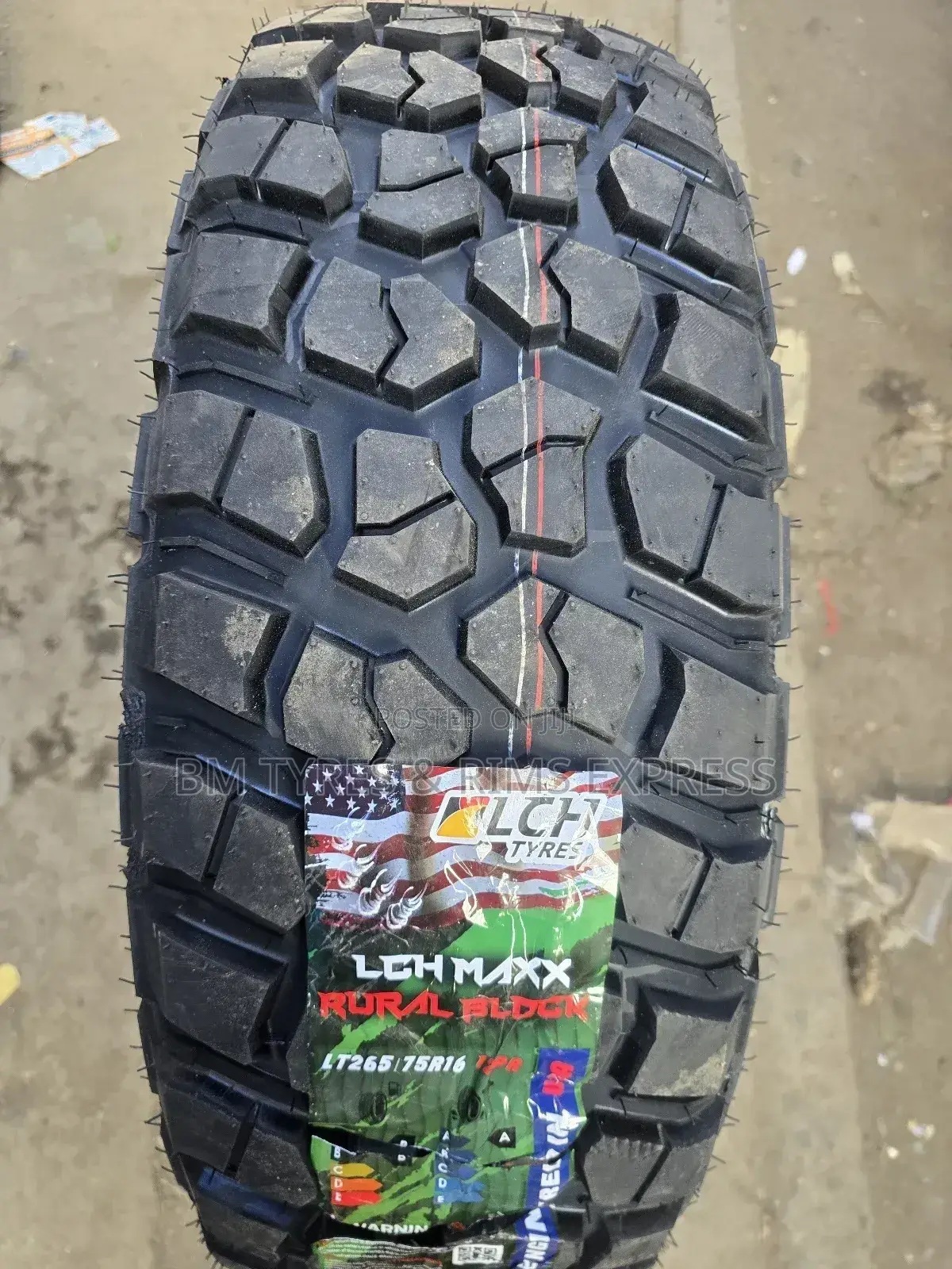 265 /75 R16 LCH Maxx Tyres. (Rurablock)