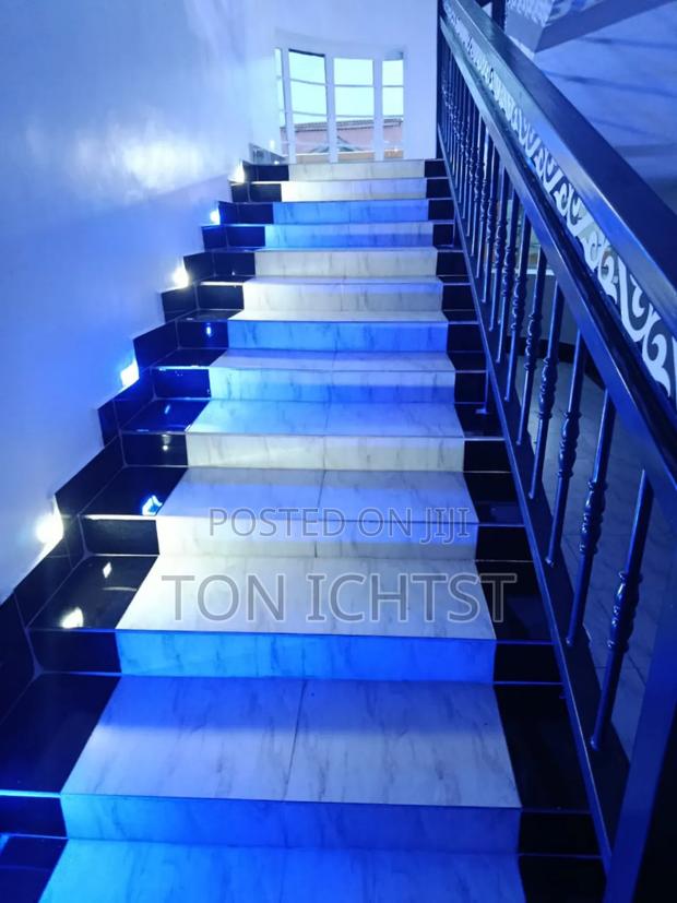 House on Sale - thumbnail 5