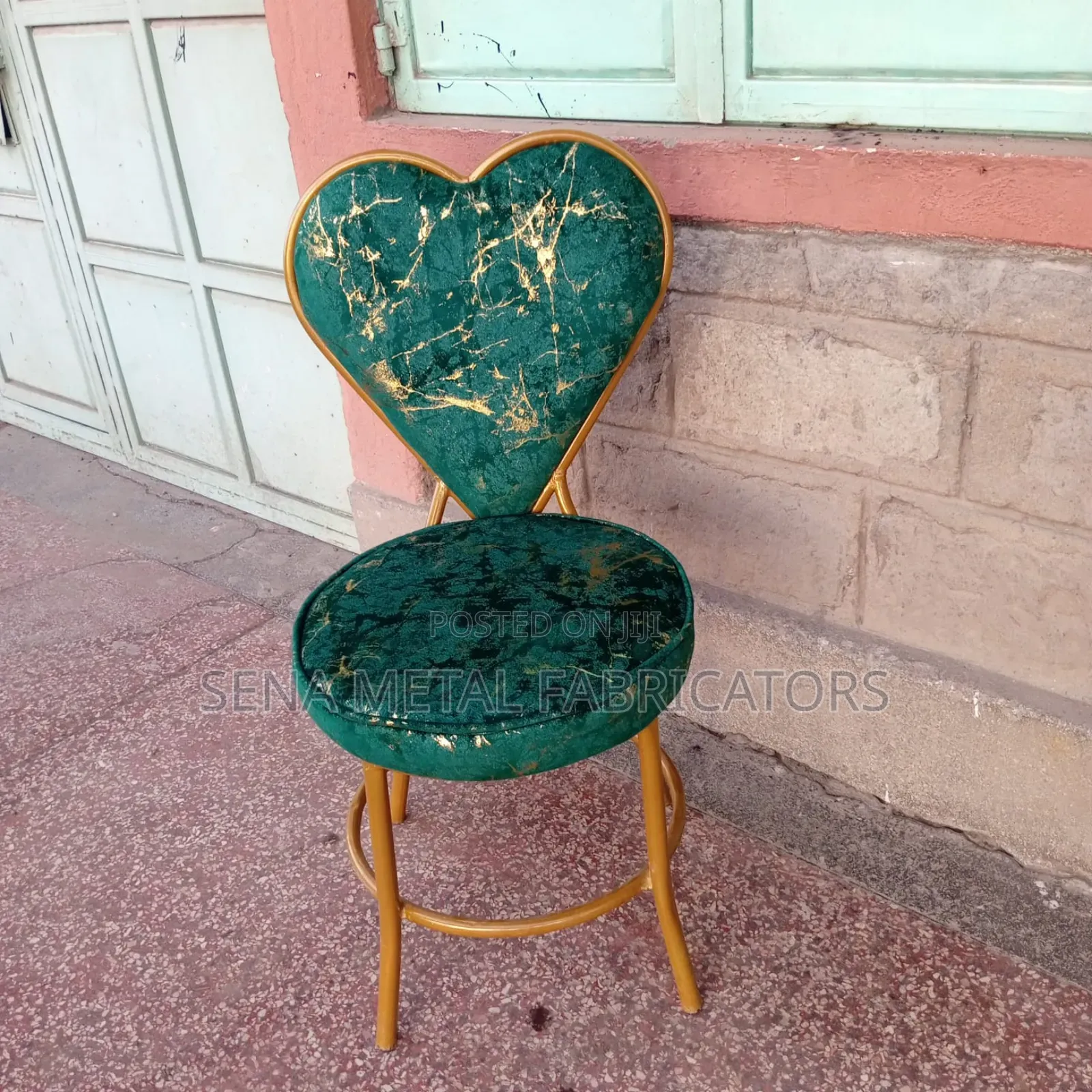 Love Designed Chair for Salon