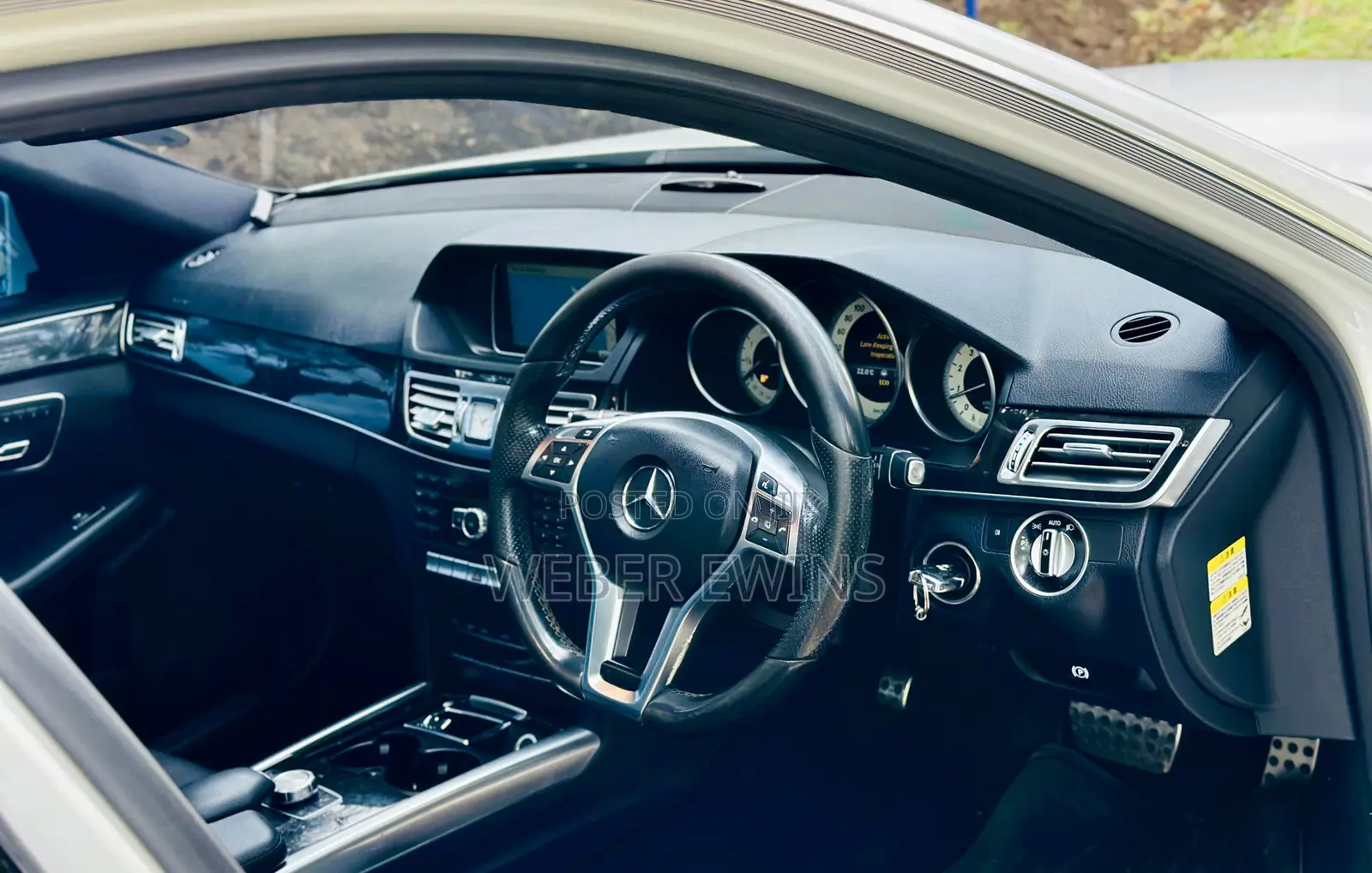 Mercedes-Benz E250 2015 White