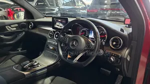 Mercedes-Benz GLC-Class 2019 Red