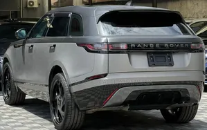 Land Rover Range Rover Velar 2018 Gold