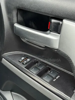 Toyota Land Cruiser 2018 Green
