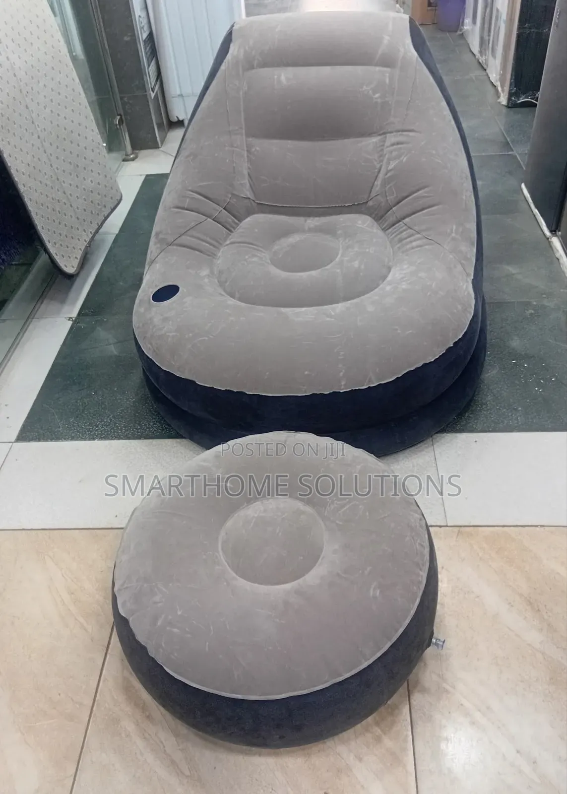 Inflatable Seat With Foot Rest Pump