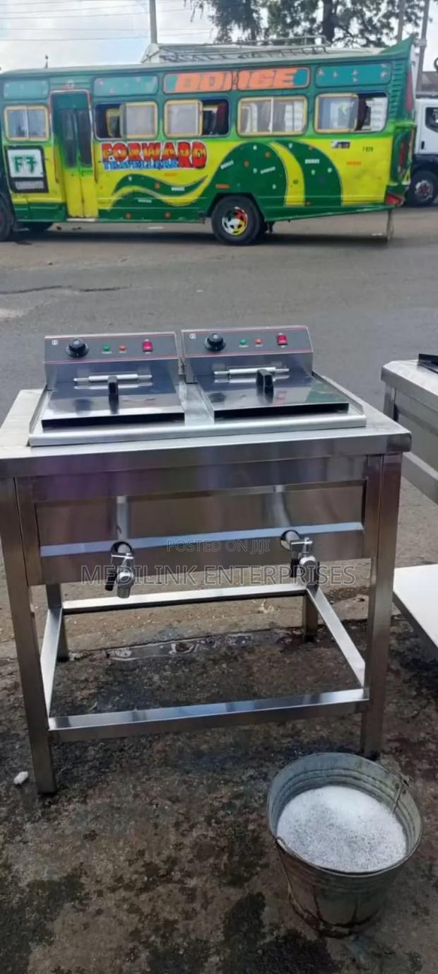 Imported Double Chips Fryers 20*20 Litres
