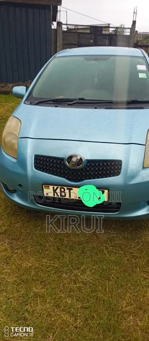Toyota Vitz 1.3 AWD 5dr 2005 Blue