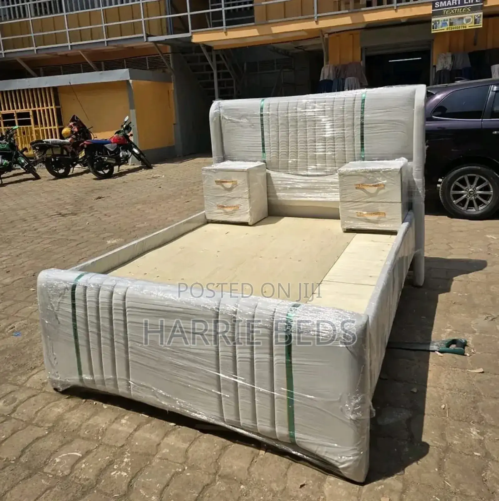 Modern Cheaster Bed 5 by 6 With Gold Details + 2 Side Bed Drawers