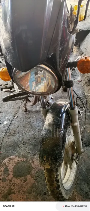 New Bajaj Boxer 150 UG 2017 Red