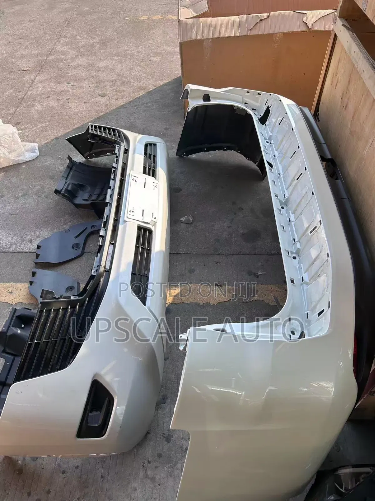 V8 300 Series Front Bumper