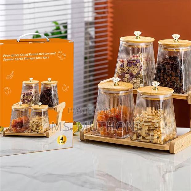 4 PCS Airtight Borosilicate Glass, Storage Jar Set With Lid and Stand
