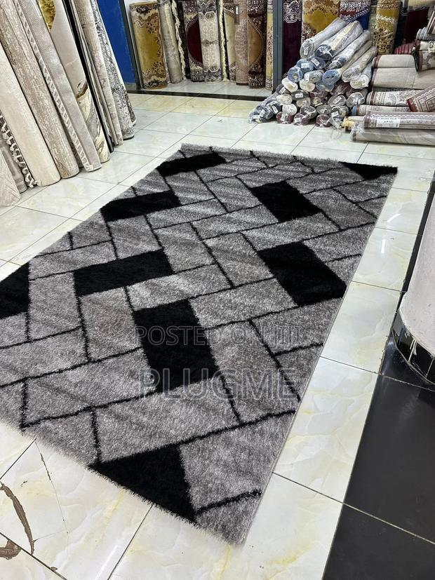 High Quality Turkish Fluffy Carpets Available 5x8/6x9/7x10/8x11 - thumbnail 12