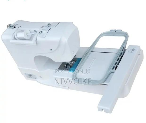 High Quality 1 Needle Small Embroidery Machine - thumbnail 3