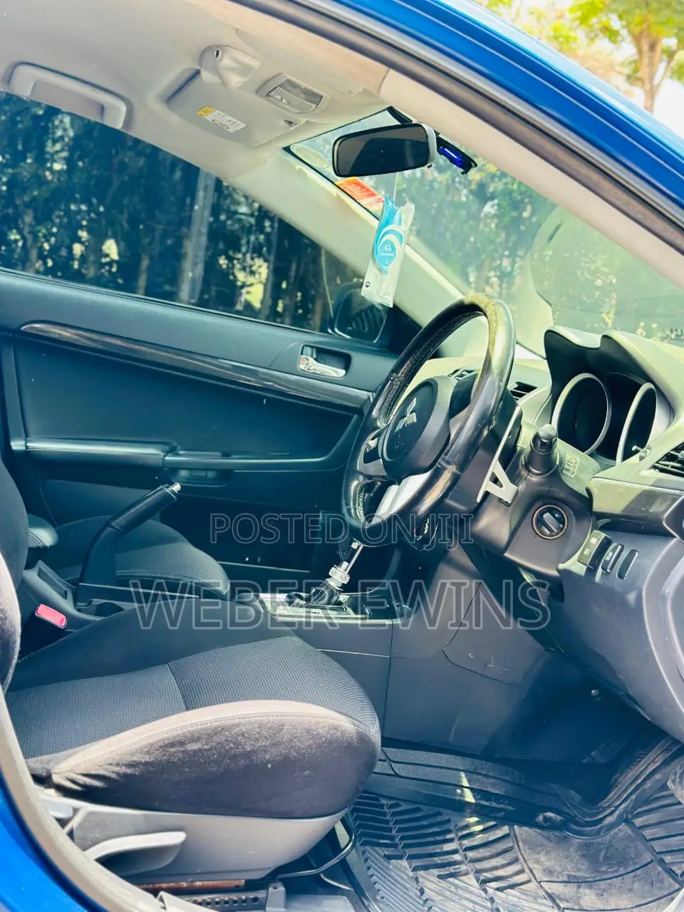 Mitsubishi Lancer Evo 2011 Blue