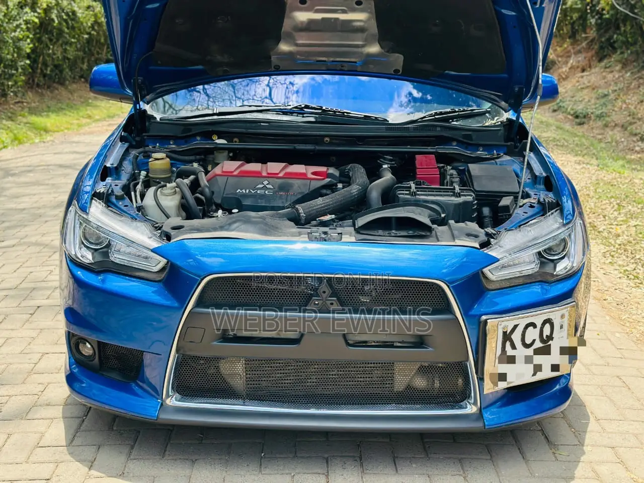 Mitsubishi Lancer Evo 2011 Blue