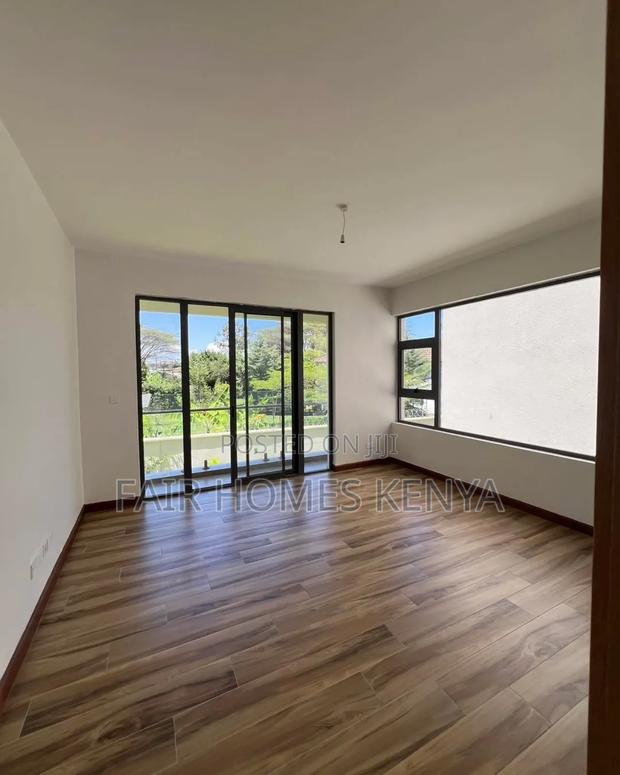 6bdrm Townhouse/Terrace in Lavington Green for sale - thumbnail 11