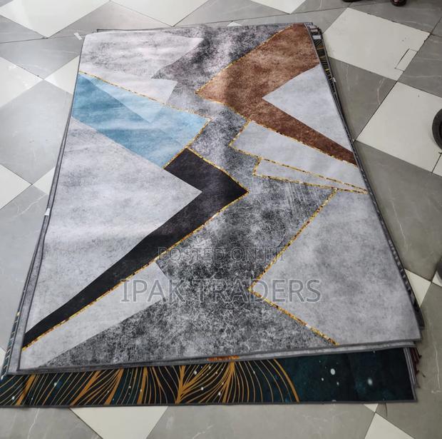 3d Carpet Available
Size 5x8 - thumbnail 7