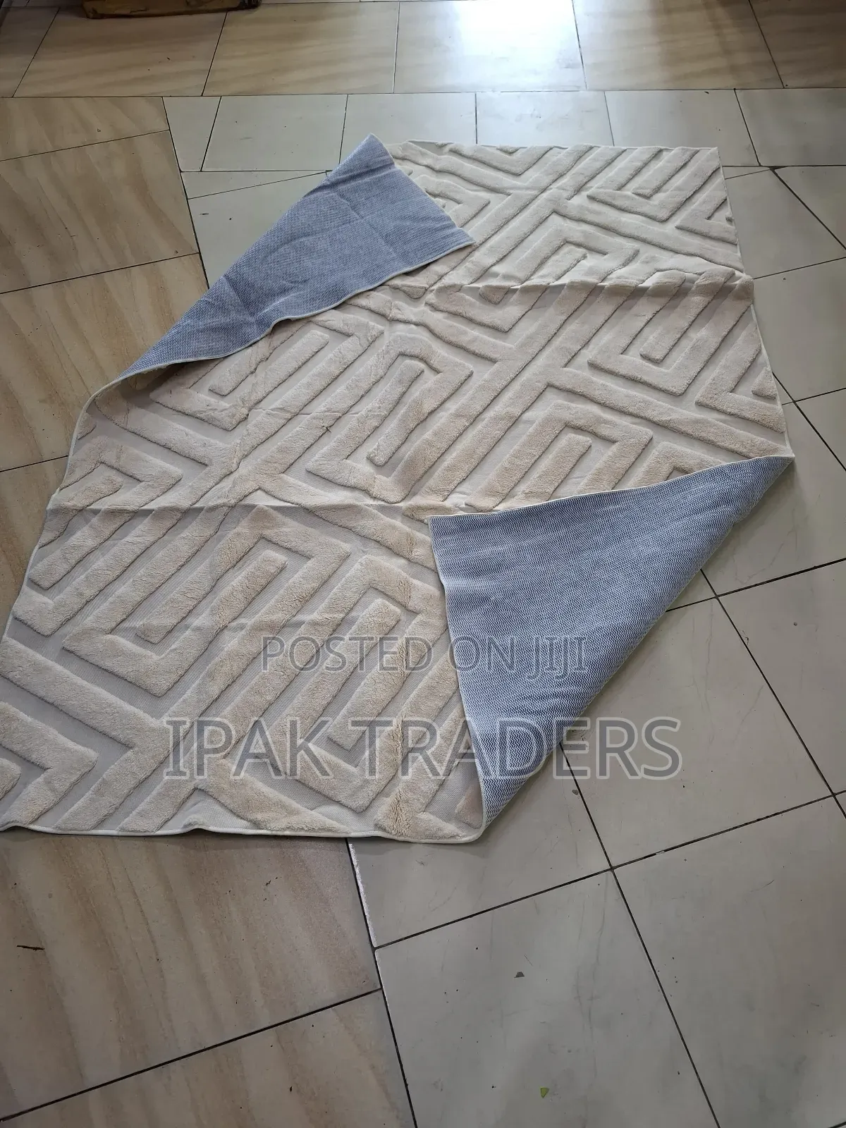 
American Carpets
Size 5x8