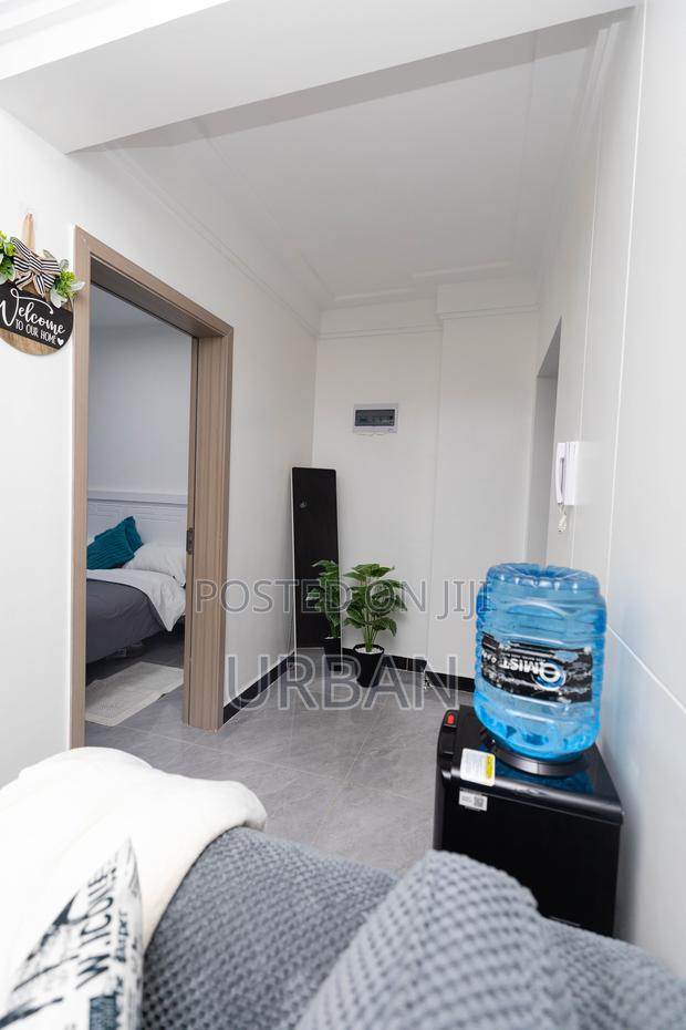 1 Bedroom Airbnb Kilimani Near Yaya Centre - thumbnail 6