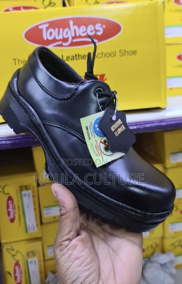 Bata Toughees Shoes Small Kidz 27,28,29,30,31,32