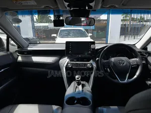 Toyota Harrier 2.0 2021 White