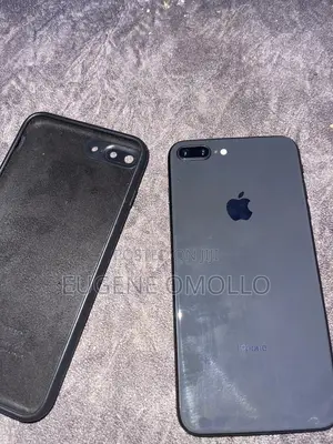 Apple iPhone 8 Plus 64 GB Black