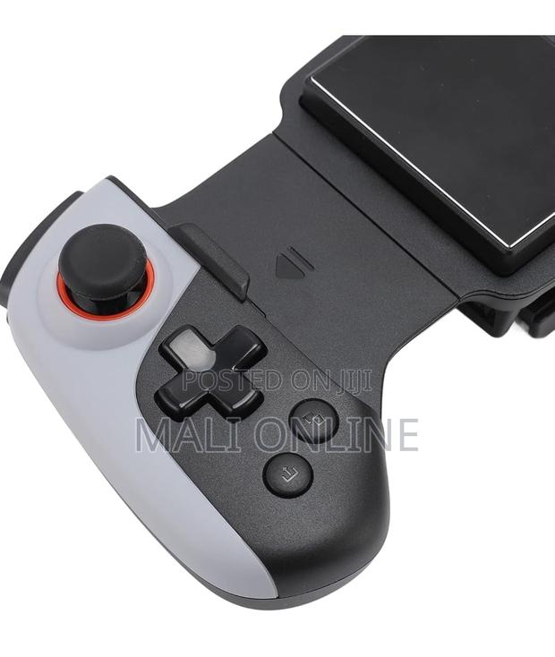 Coolshark Cooling Game Controller With Fan Bluetooth Wireless Gamepad - thumbnail 7