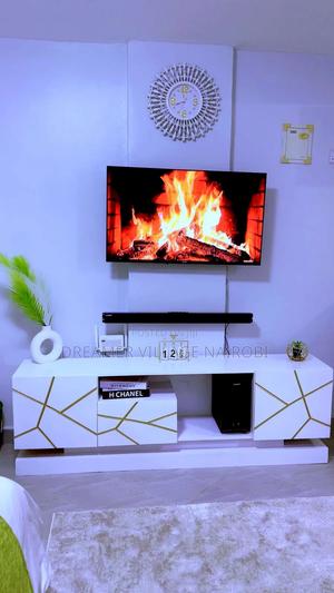 Furnished Studio Near the Highway - thumbnail 2