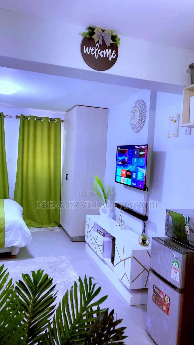 Furnished Studio Near the Highway - thumbnail 5