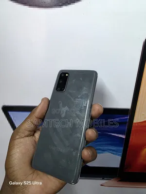 Samsung Galaxy S20 128 GB Gray