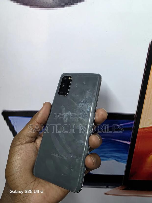 Samsung Galaxy S20 128 GB Gray - thumbnail 3