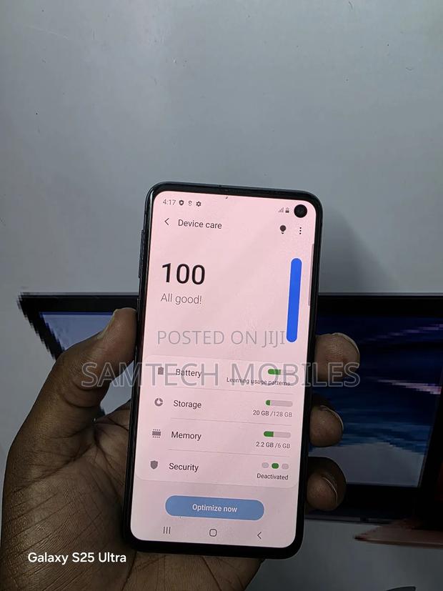 Samsung Galaxy S10e 128 GB Gray - thumbnail 3