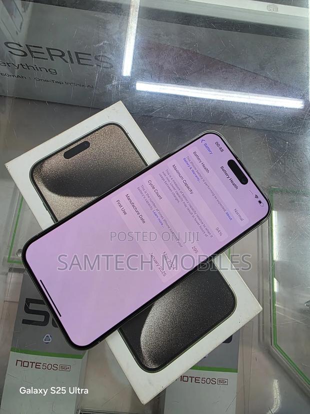 Apple iPhone 15 Pro Max 512 GB Silver - thumbnail 4