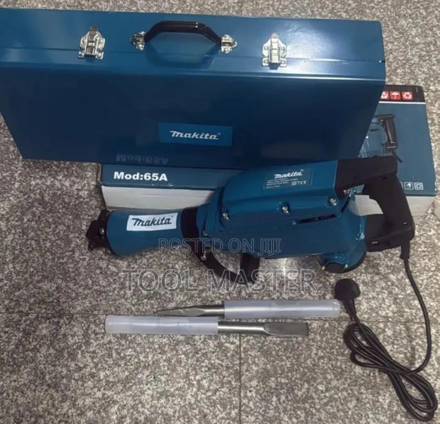 Makita Demolition Hummer/ Electric Makita Jaw Breaker - main view