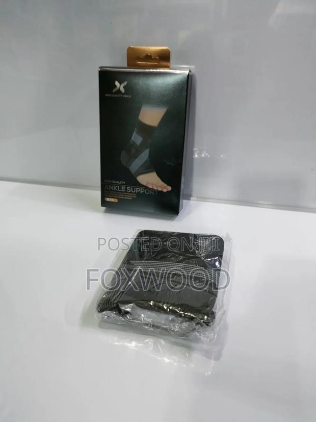 X High Quality Adjustable Ankle Support - thumbnail 2