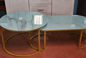 Nesting Table